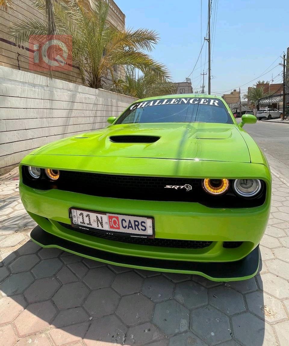 Dodge Challenger